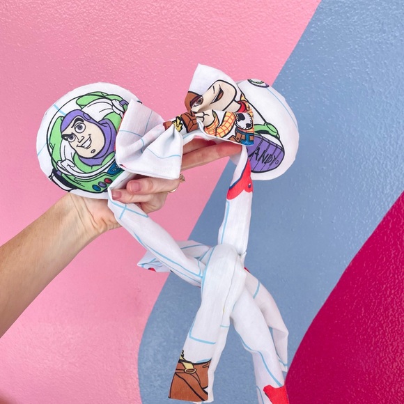 New York Couture *One of a Kind* Vintage FRIEND IN ME Mouse Ears Tie Headband - Picture 4 of 5